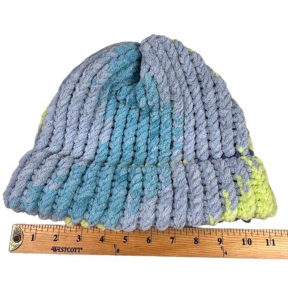 Beautiful Incredibly Soft Handmade Winter Hat Toque in Shades of Blue and Yellow - Picture 8 of 10